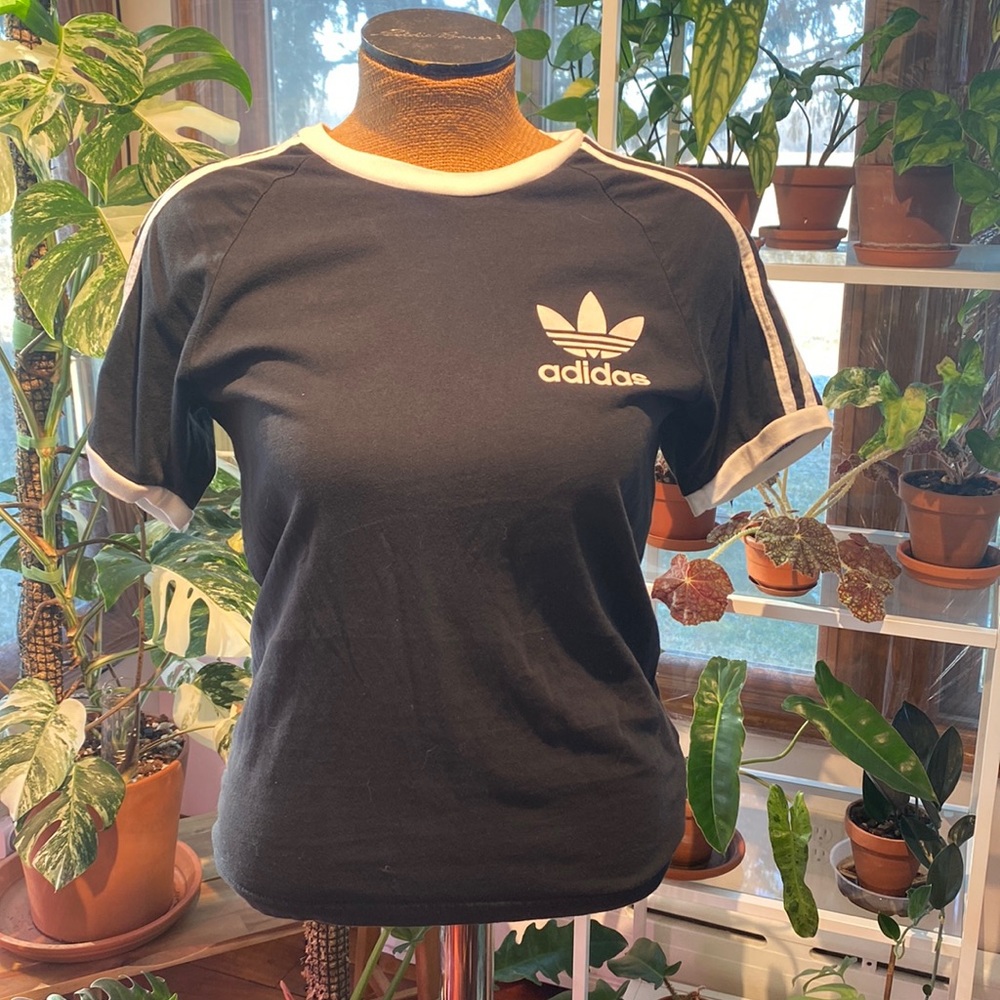 Adidas tshirt